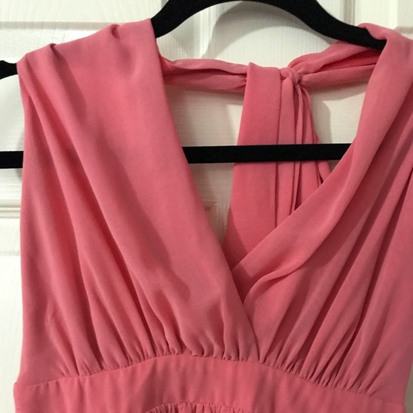 Halter dress - Picture 2 of 4